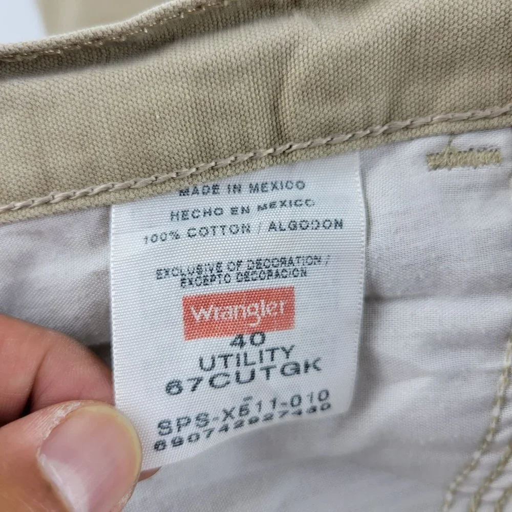 Wrangler Utility Carpenter Cargo Shorts 6 Pocket Khaki Canvas Cotton 40 Mens